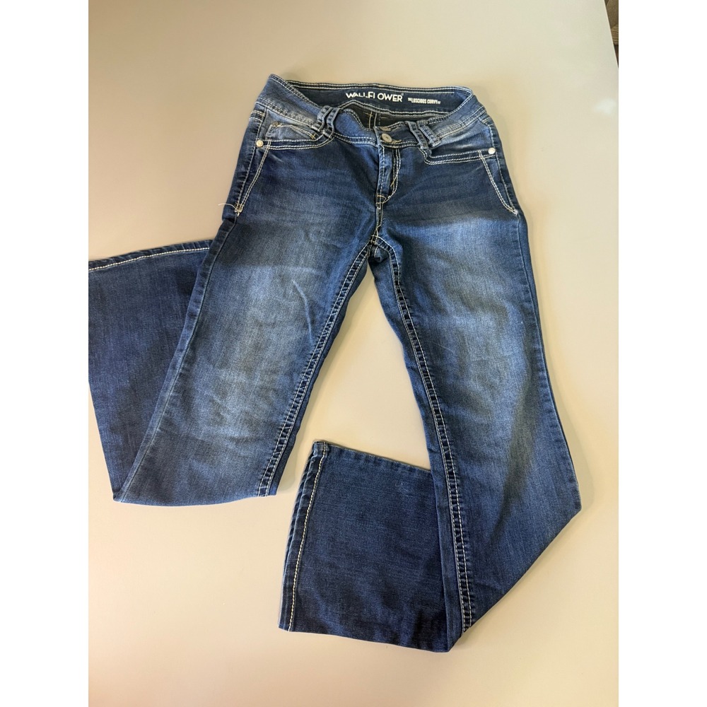 WallFlower Luscious Curvy Fit Bootcut Jeans Blue WBM08234B Womens Size 3 Reg